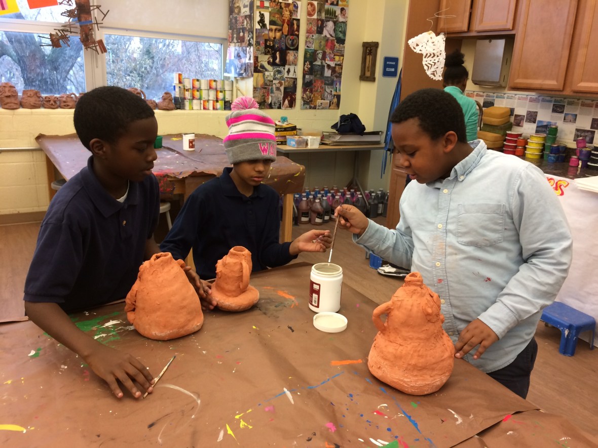 01aa112f9cf5ad9ba7642f05c5406a8dce4adca474