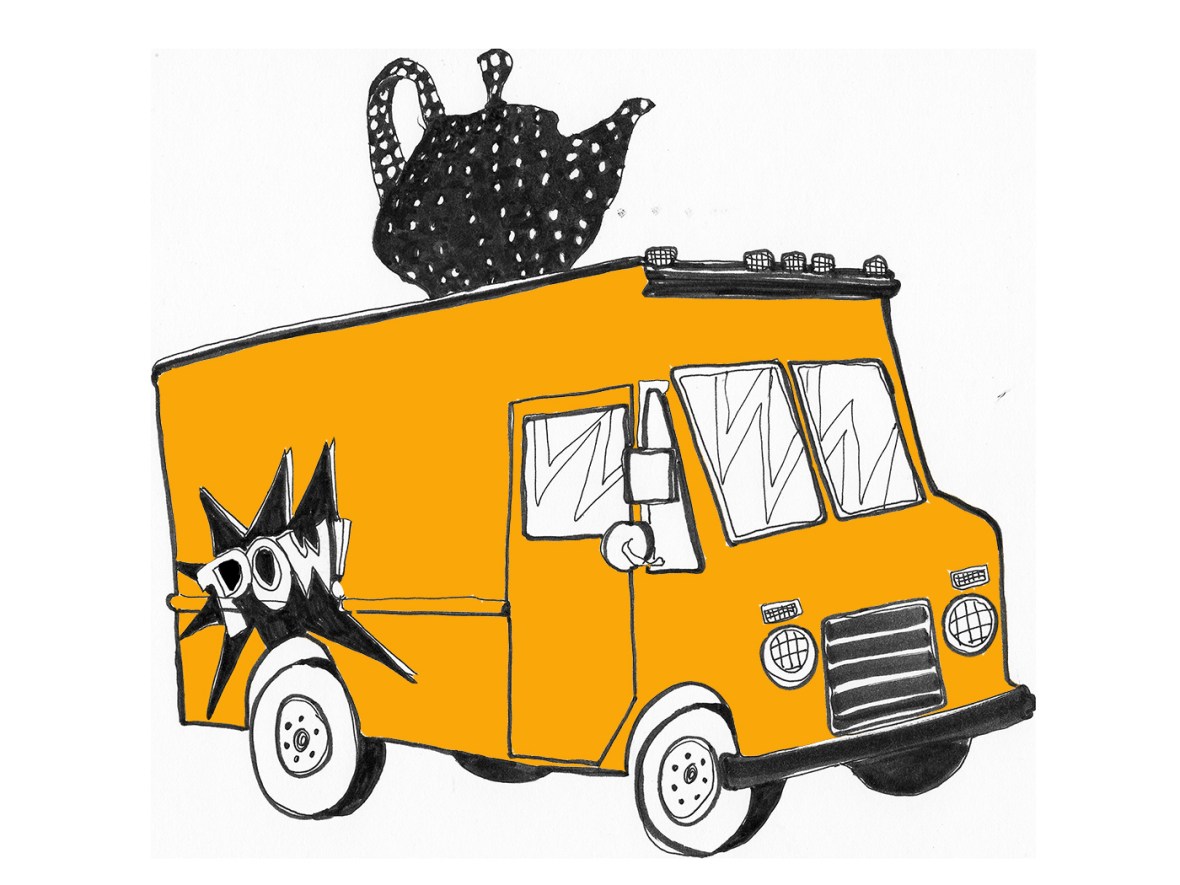 small_color_pow_truck