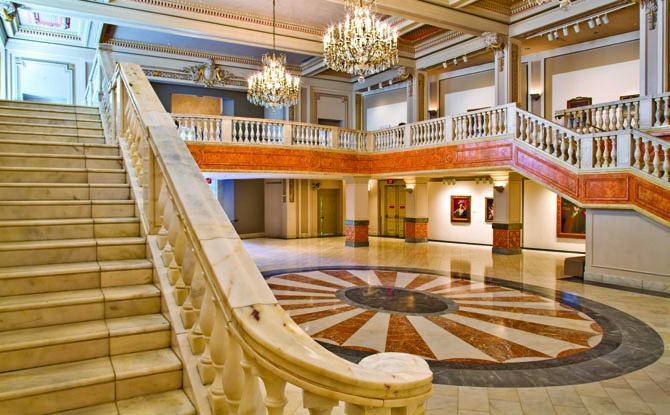 9.4.0.0-about_the_space_0